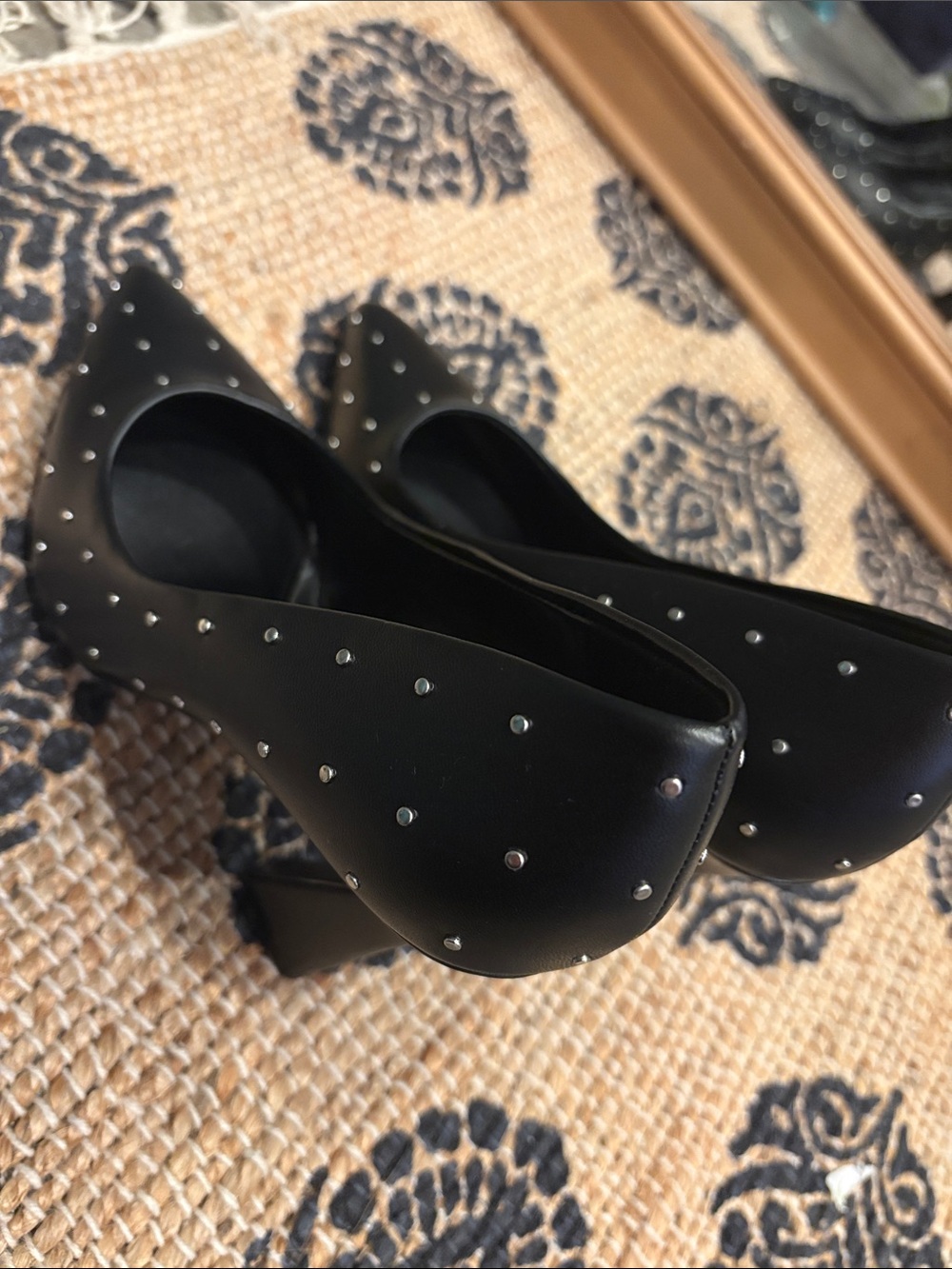 Nine West Tenry Pointed Toe Pump - Picture 7 of 9